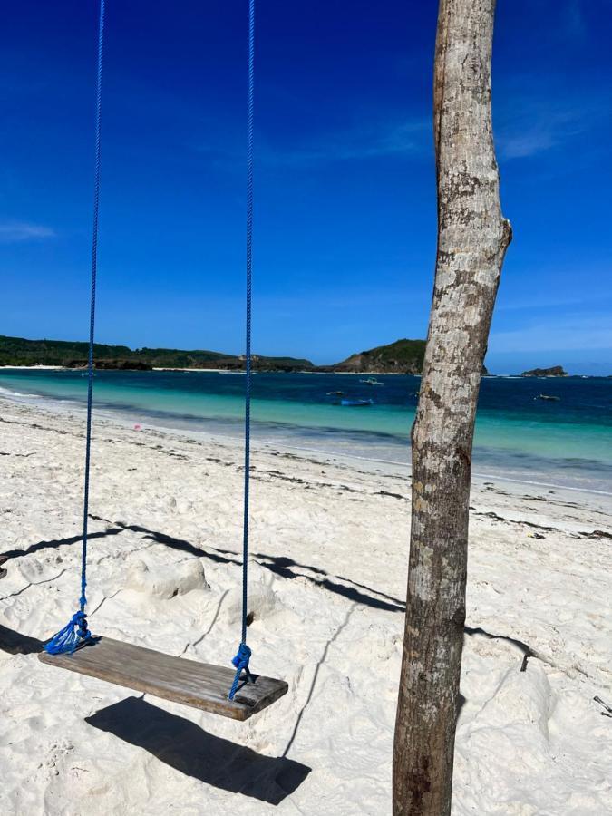 Отель Naia Lombok Kuta  Экстерьер фото